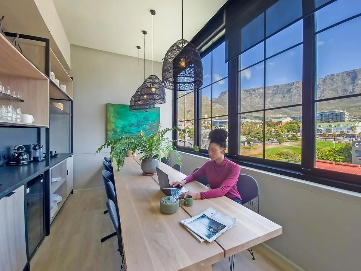 Bright Natural Light, Secure, Wifi,6Th Floor Views Cape Town South Africa