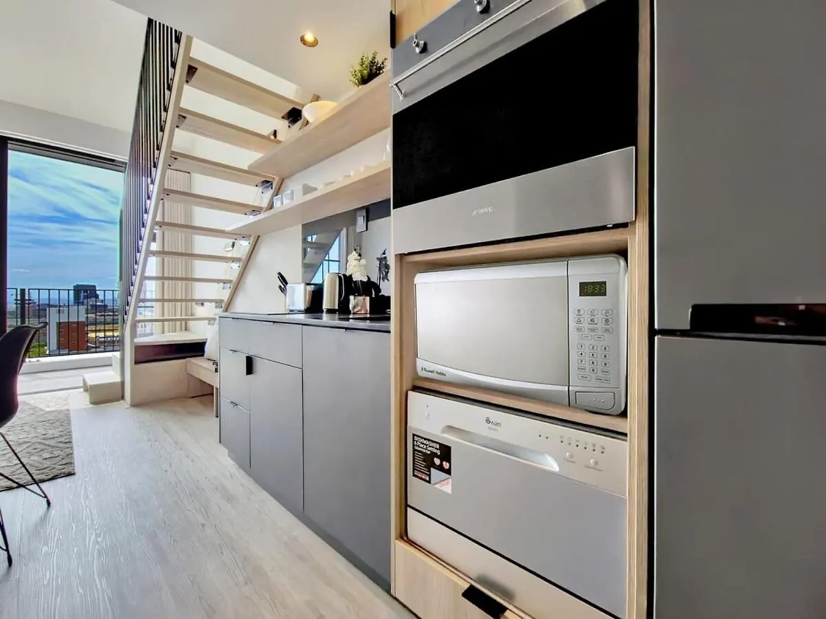 Bright Natural Light, Secure, Wifi,6Th Floor Views Cape Town Apartment